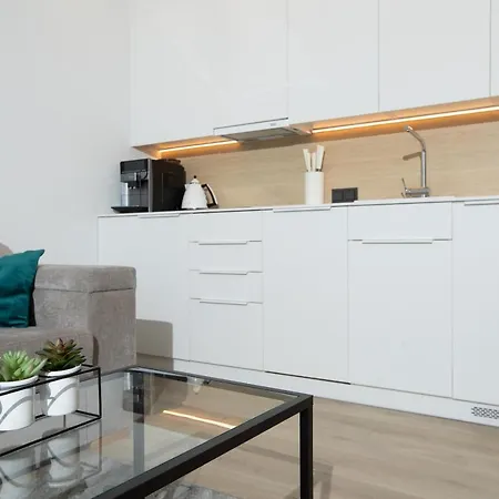 Apartman Pinea Apartament Z Widokiem Na Morze *