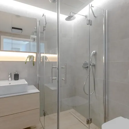 Pinea Apartament Z Widokiem Na Morze Pobierowo